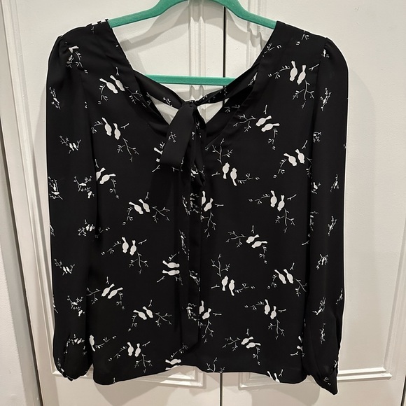 LOFT Black and White Bird Pattern Blouse - Picture 2 of 3